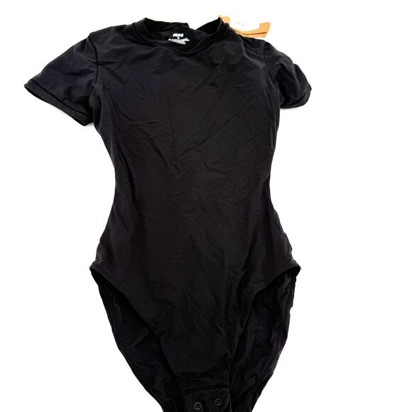 Skims Fits Everybody T-Shirt Bodysuit Black Onyx Bodysuit Size XXS New w/ tags - Picture 1 of 4